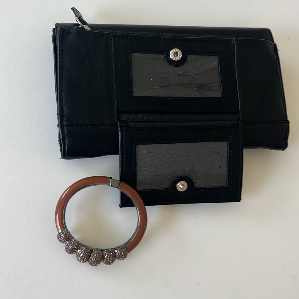 MUNDi new Black Leather wallet, multiple compartments - Picture 9 of 10